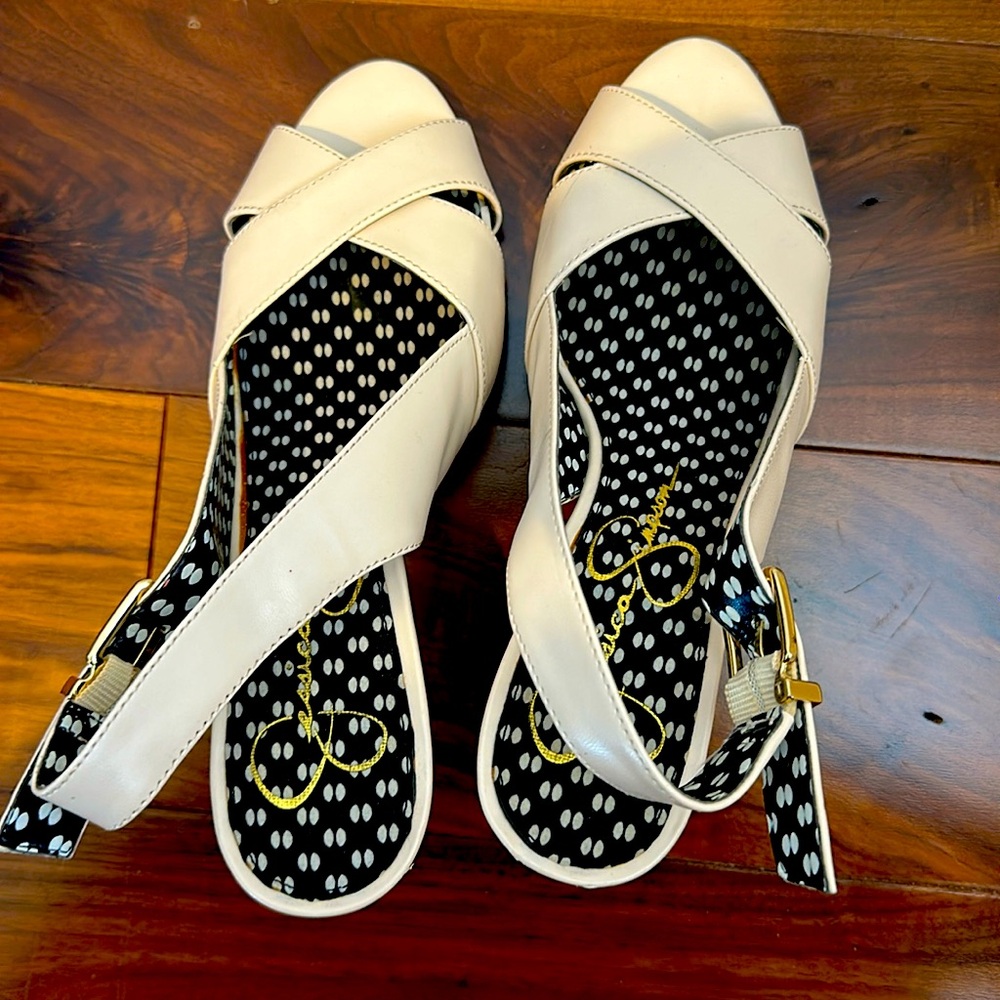 Gentle Used Few Times Jessica Simpson Cream Wedges - Women’s Size 7.5